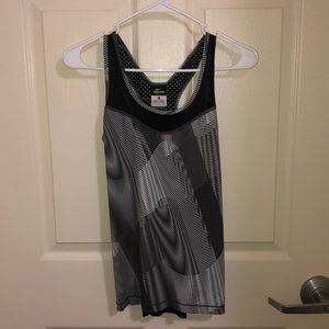 Nike workout tank top